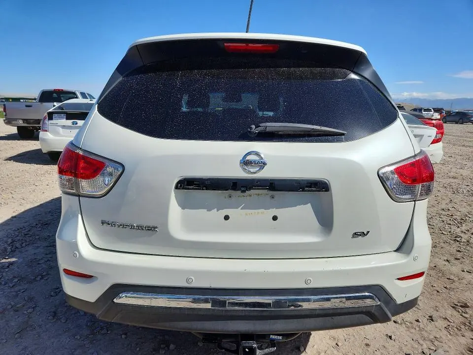 2015 NISSAN PATHFINDER SV  