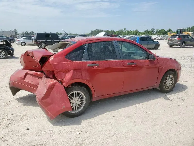 2010 FORD FOCUS SE  