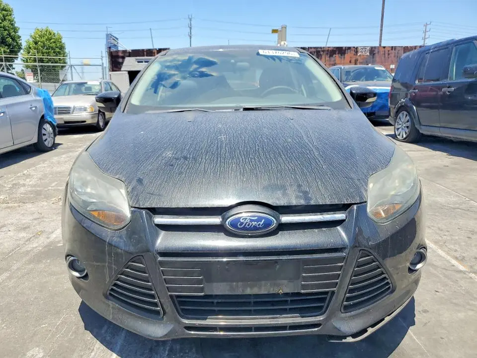 2014 FORD FOCUS TITANIUM  
