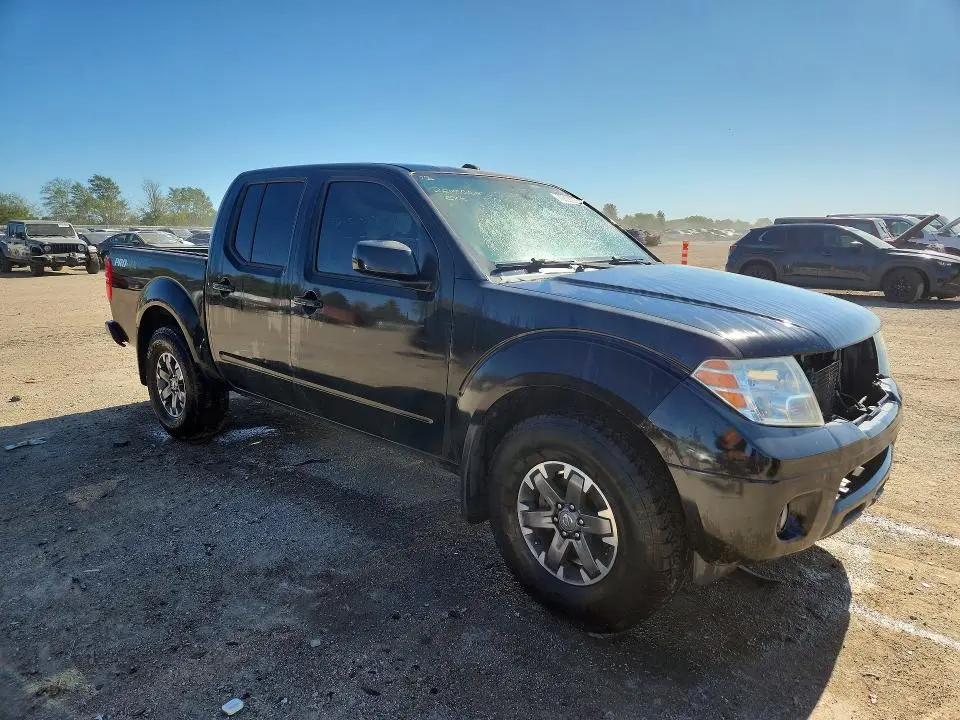 2016 NISSAN FRONTIER PRO-4X  