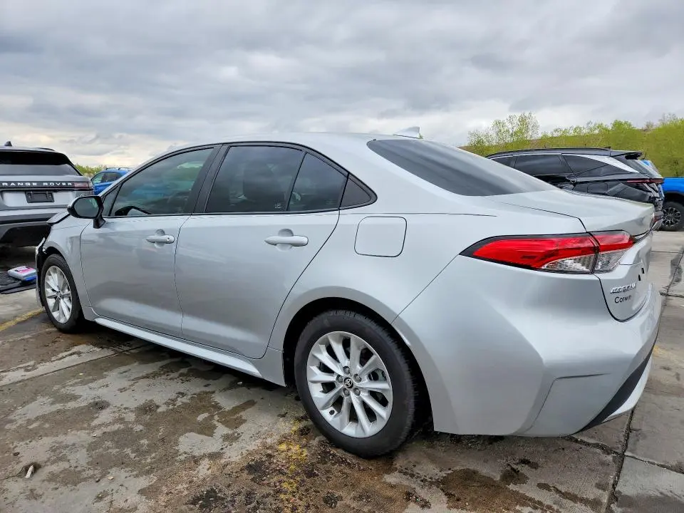 2022 TOYOTA COROLLA LE  