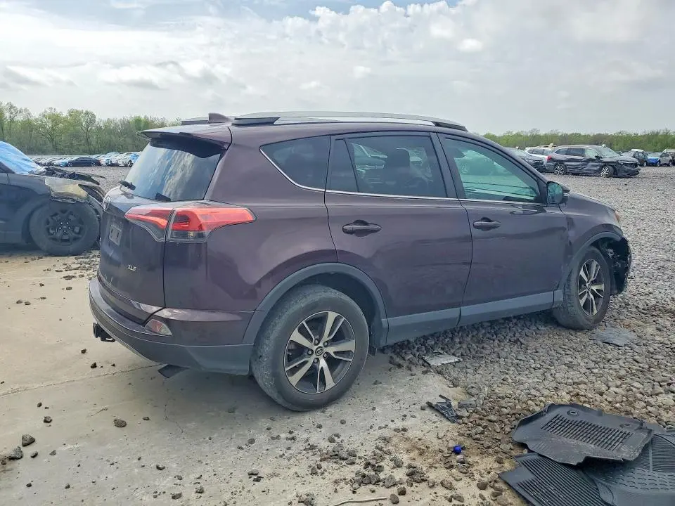 2018 TOYOTA RAV4 XLE  