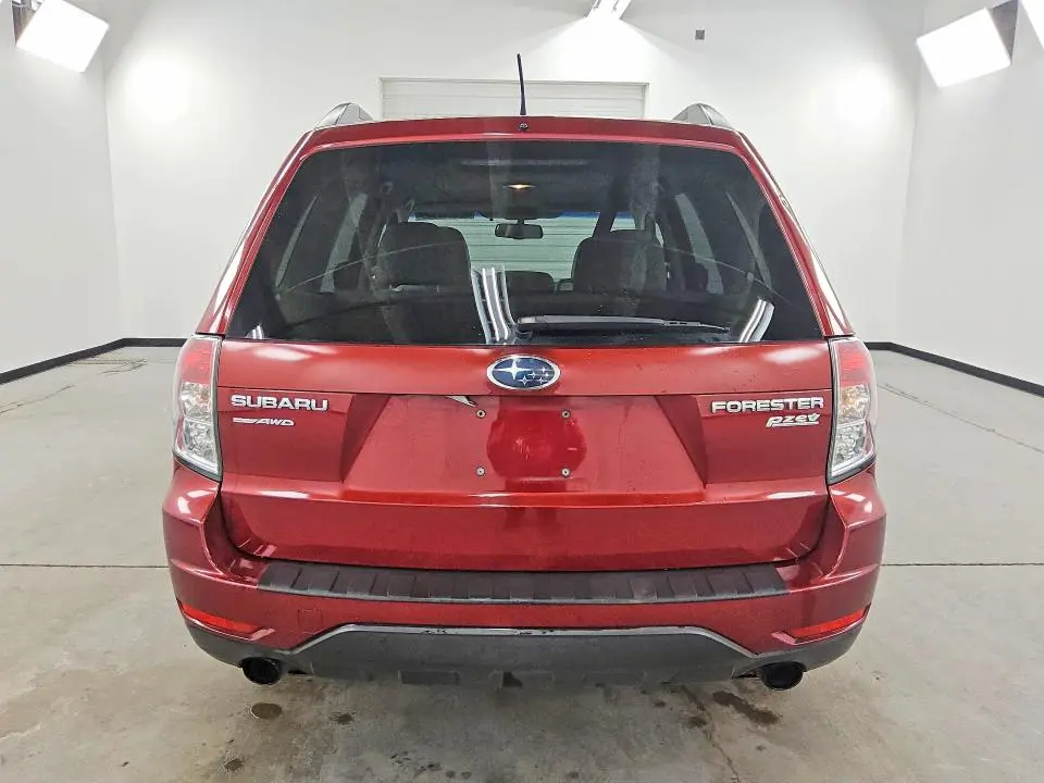 2013 SUBARU FORESTER LIMITED  