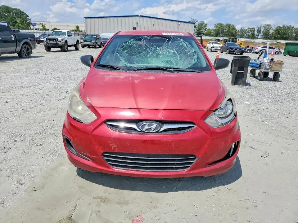 2012 HYUNDAI ACCENT GS  