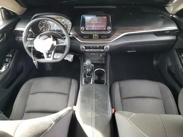 2023 NISSAN ALTIMA SV  