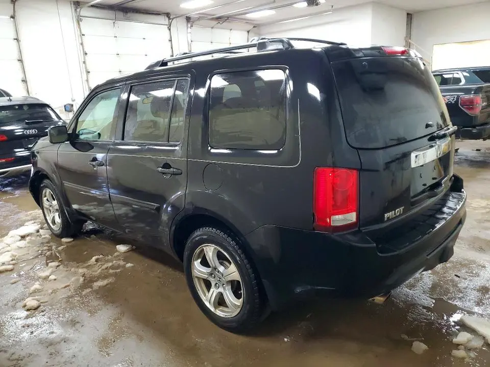 2012 HONDA PILOT EX  