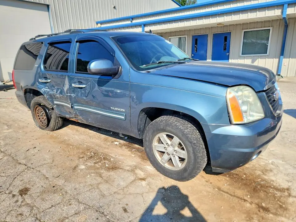 2010 GMC YUKON SLT  
