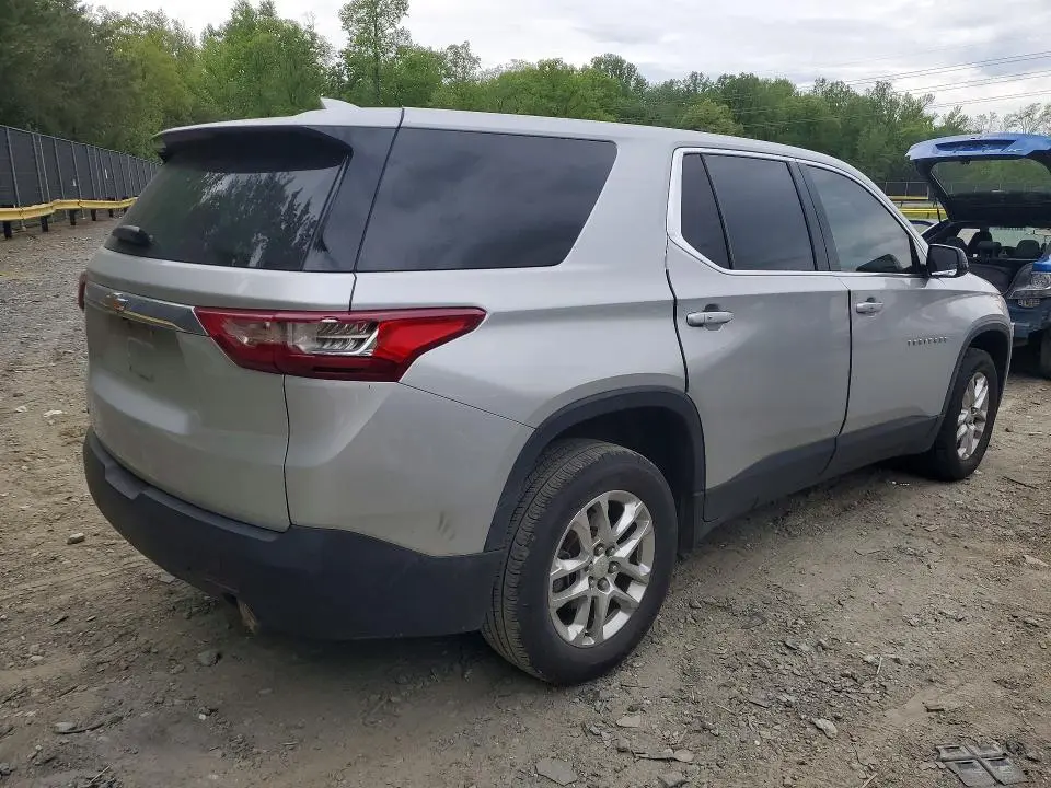 2019 CHEVROLET TRAVERSE LS  