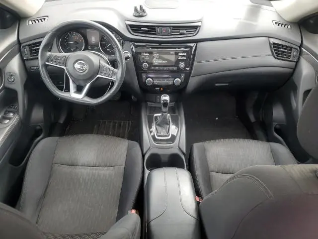 2017 NISSAN ROGUE SV