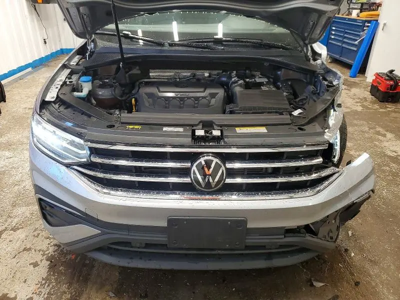 2024 VOLKSWAGEN TIGUAN SE  