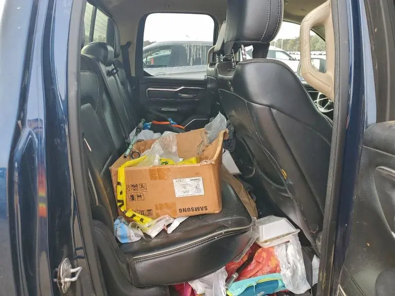 2020 RAM 1500 LARAMIE  