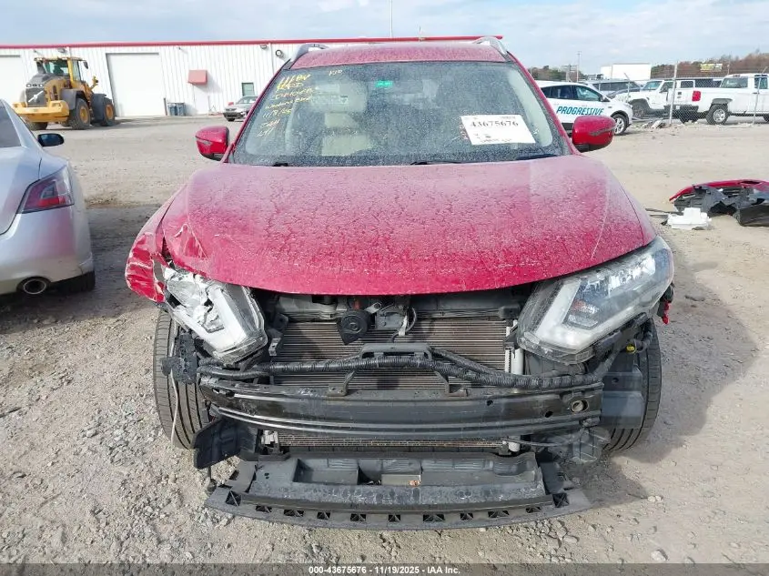 2017 NISSAN ROGUE SV