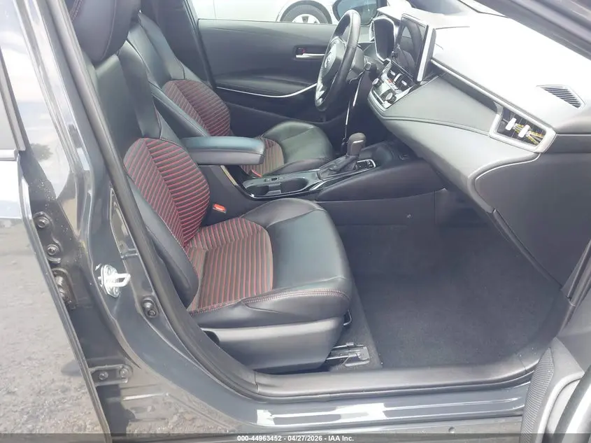 2023 TOYOTA COROLLA XSE