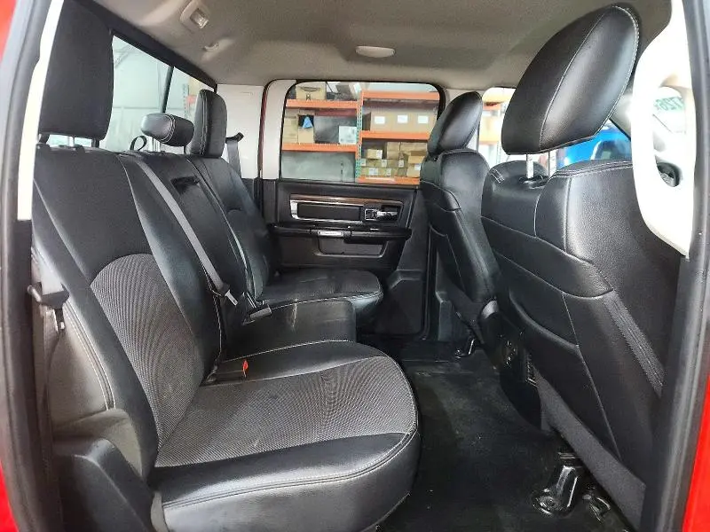 2015 RAM 1500 LARAMIE  