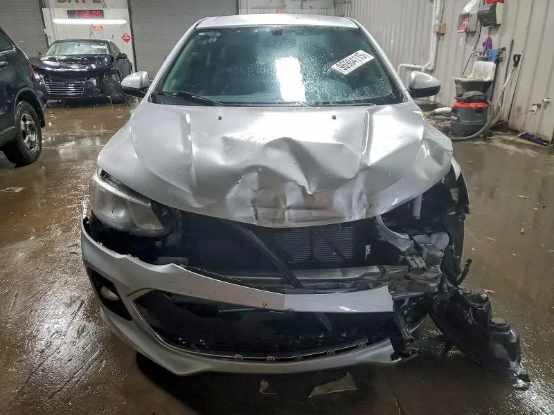 2017 CHEVROLET SONIC LT  