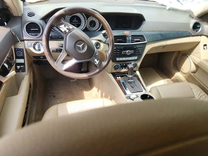 2013 MERCEDES-BENZ C 250  