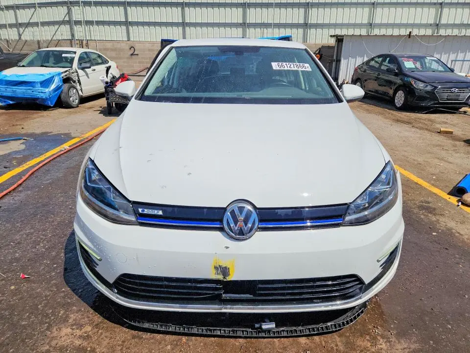 2019 VOLKSWAGEN E-GOLF SE  