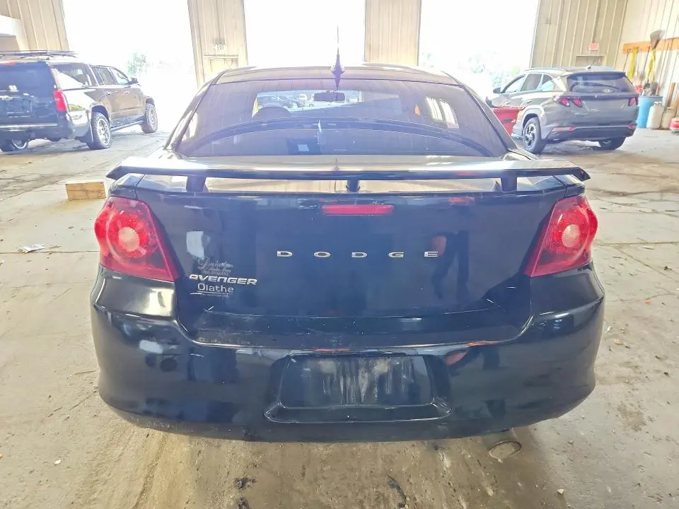 2014 DODGE AVENGER SE  
