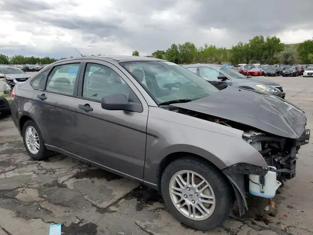 2011 FORD FOCUS SE  