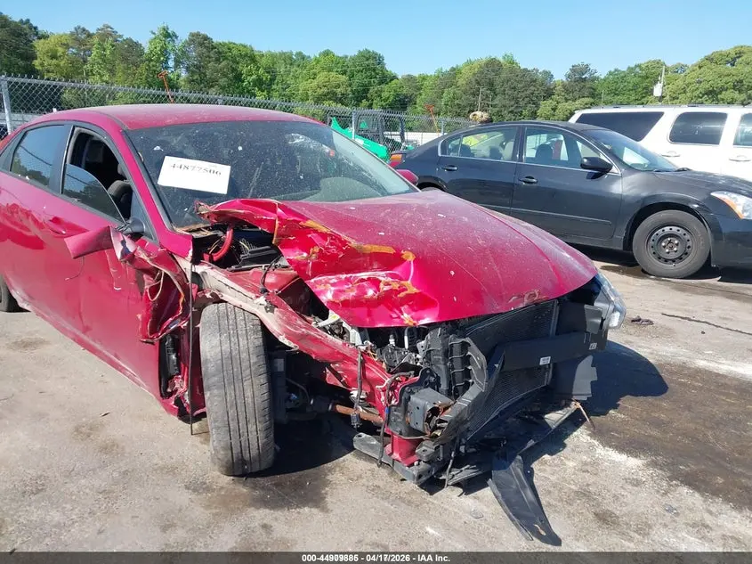 2021 HYUNDAI ELANTRA SEL