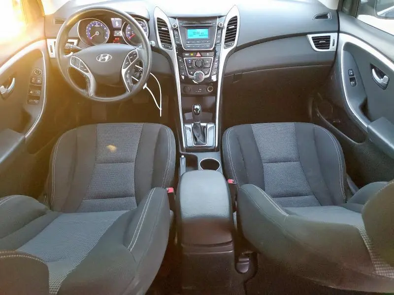 2016 HYUNDAI ELANTRA GT   