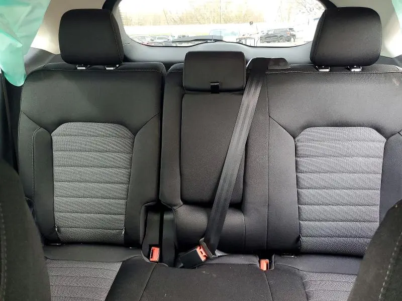 2022 FORD EDGE SE  