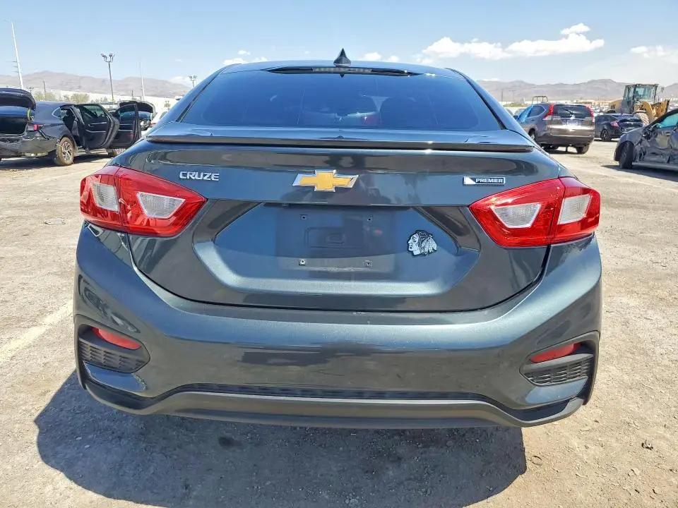 2018 CHEVROLET CRUZE PREMIER  