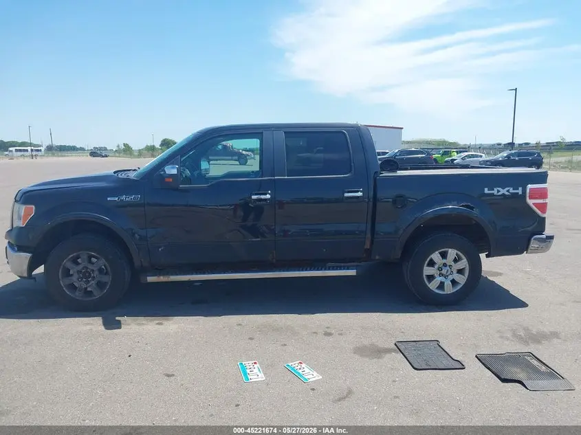 2010 FORD F-150 LARIAT