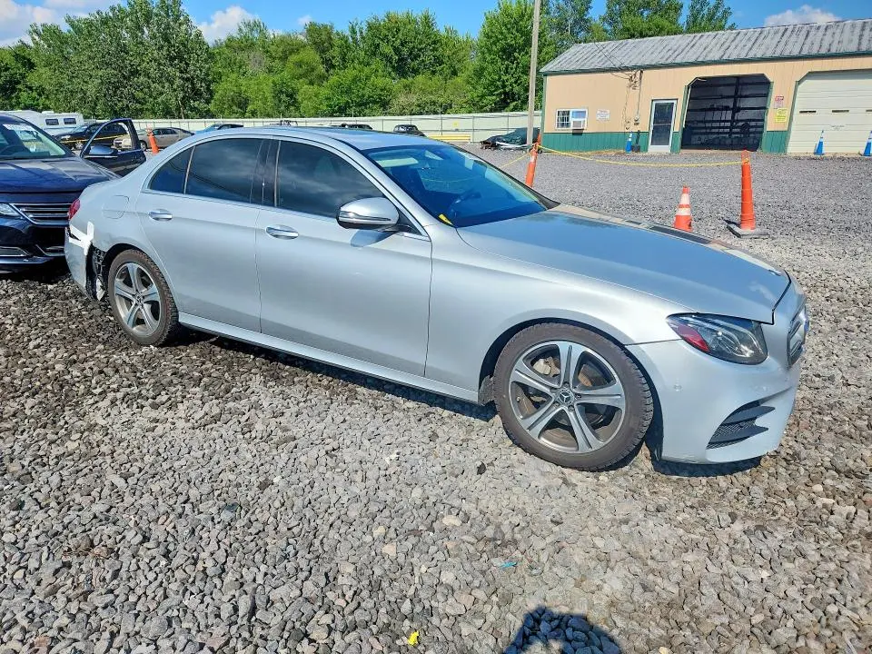 2018 MERCEDES-BENZ E 300  