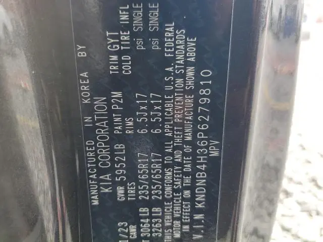 2023 KIA CARNIVAL LX  