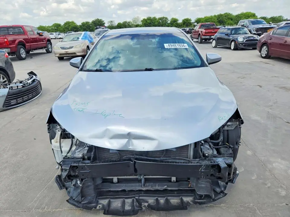 2015 TOYOTA CAMRY LE  