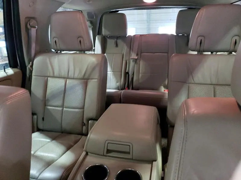 2012 LINCOLN NAVIGATOR   