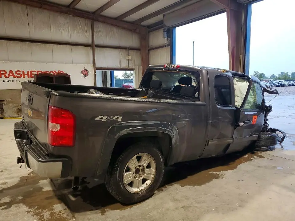 2010 CHEVROLET SILVERADO K1500 LT  