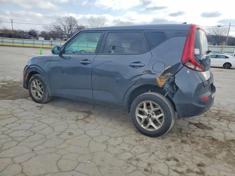 2020 KIA SOUL S  