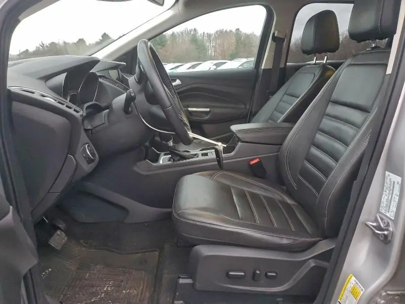 2017 FORD ESCAPE TITANIUM  