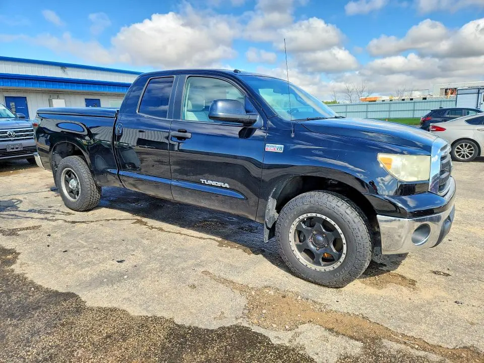2010 TOYOTA TUNDRA DOUBLE CAB SR5  