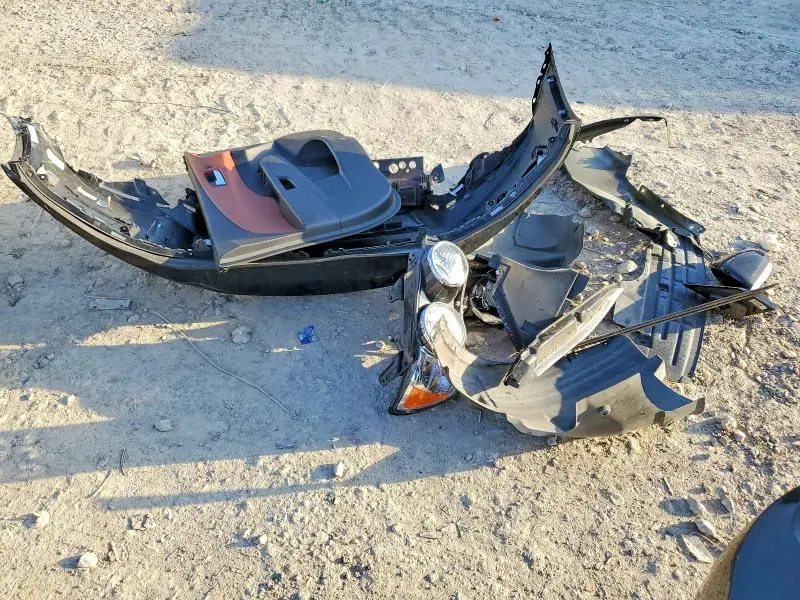 2016 CHEVROLET SONIC LT  