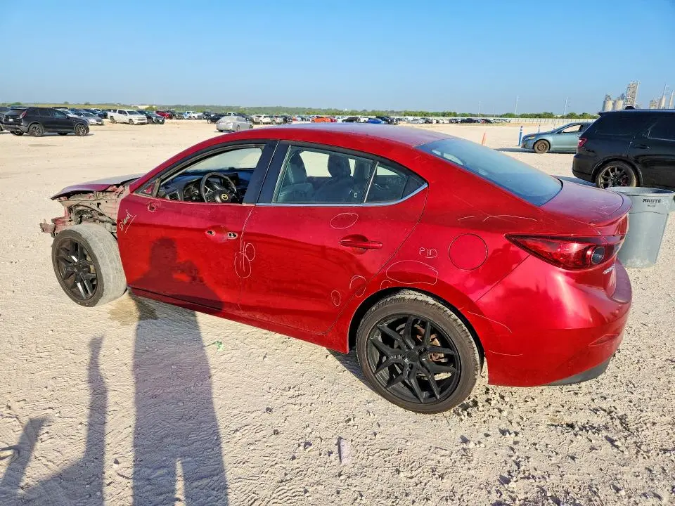 2018 MAZDA 3 TOURING  