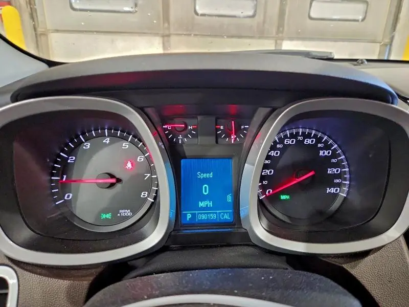 2011 CHEVROLET EQUINOX LT  