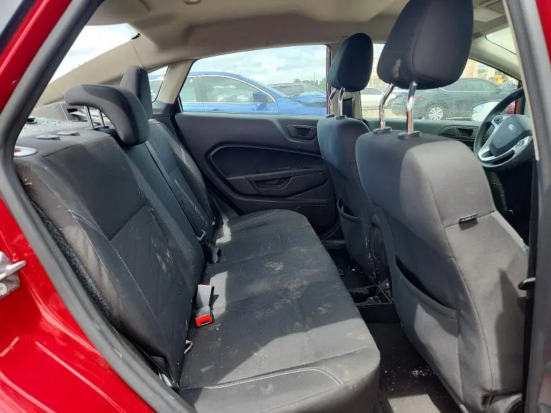 2017 FORD FIESTA SE  