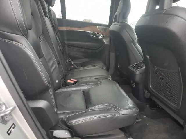 2018 VOLVO XC90 T6