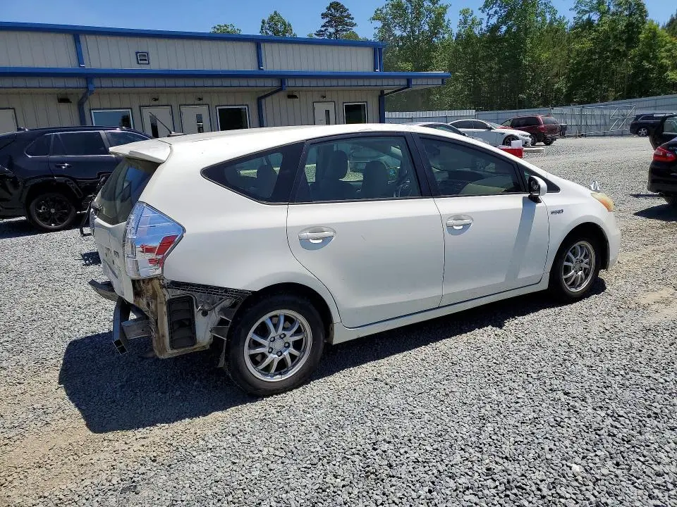 2013 TOYOTA PRIUS V THREE  