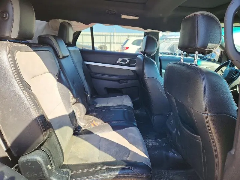 2017 FORD EXPLORER XLT  
