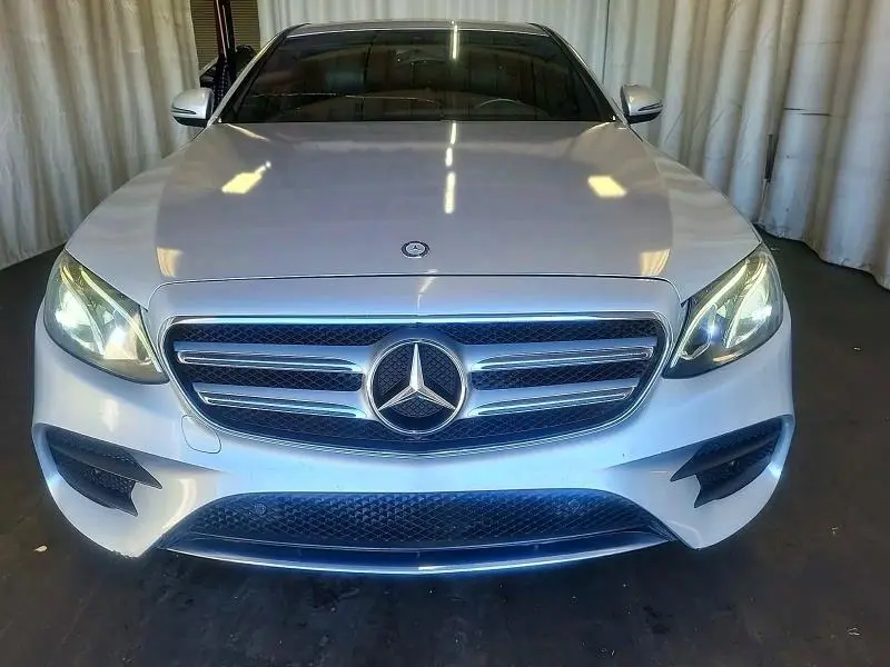 2017 MERCEDES-BENZ E 300  