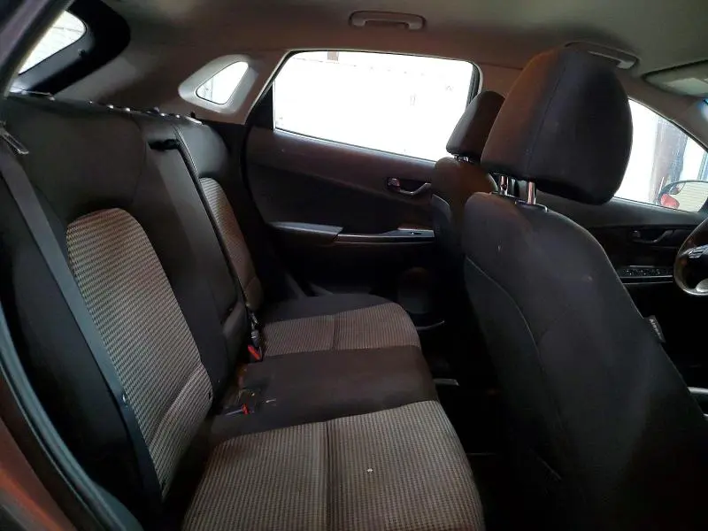 2020 HYUNDAI KONA SE  