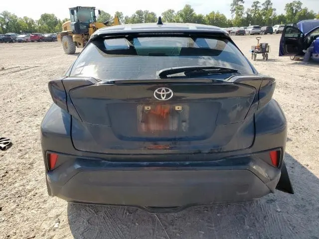 2021 TOYOTA C-HR XLE  