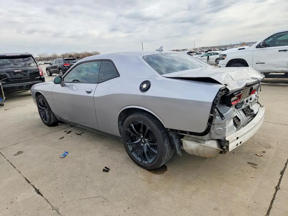 2018 DODGE CHALLENGER SXT  