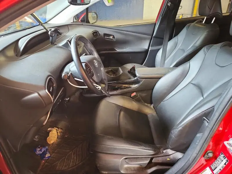 2019 TOYOTA PRIUS XLE AWD-E  