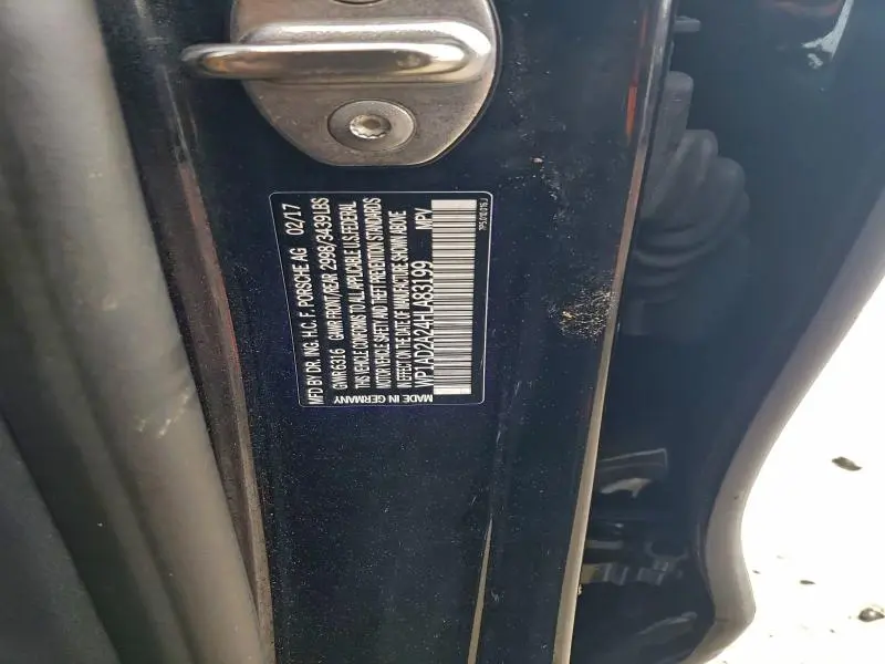 2017 PORSCHE CAYENNE GTS  