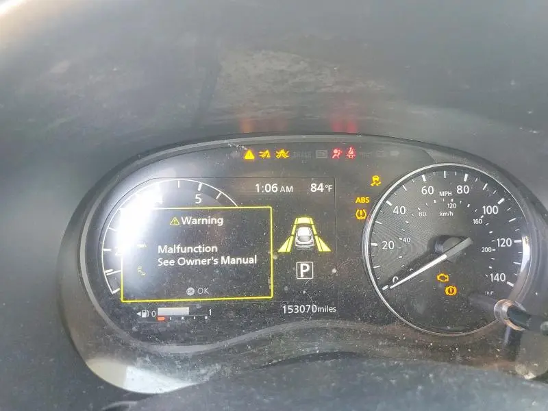 2021 NISSAN KICKS SV  